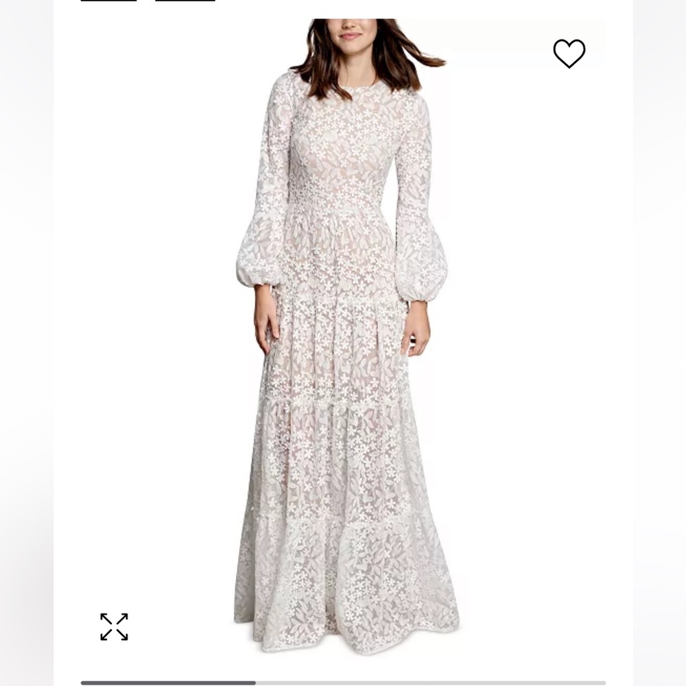 Beautiful dress for bridal events!